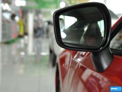 2013款 2.0L手动 豪华版
