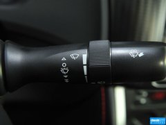 2013款 2.0L手动 豪华版