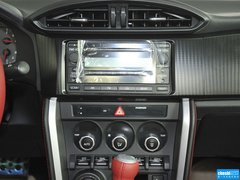 2013款 2.0L手动 豪华版