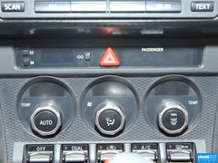 2013款 2.0L手动 豪华版