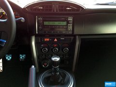 2013款 2.0L手动 豪华版