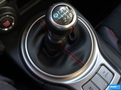2013款 2.0L手动 豪华版