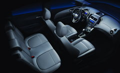 2011款 两厢 1.4 SL 手动 
