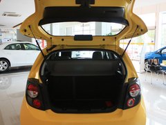 2011款 两厢 1.4 SL 手动 