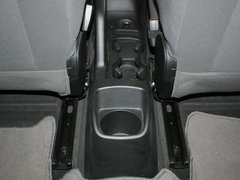 2011款 两厢 1.4 SL 手动 