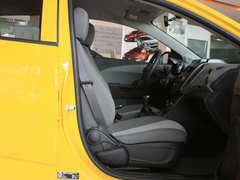 2011款 两厢 1.4 SL 手动 
