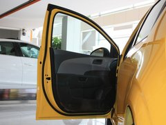 2011款 两厢 1.4 SL 手动 