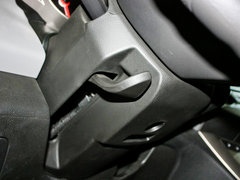 2011款 两厢 1.4 SL 手动 