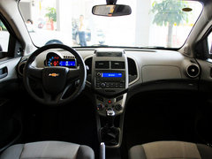 2011款 两厢 1.4 SL 手动 