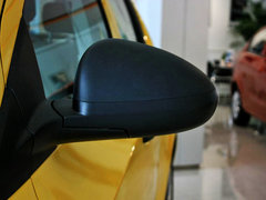2011款 两厢 1.4 SL 手动 