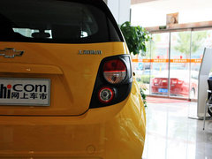 2011款 两厢 1.4 SL 手动 