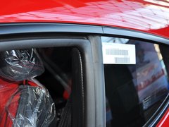2013款 2.0L 自动 豪华版