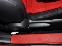 2013款 2.0L 自动 豪华版
