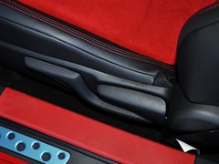 2013款 2.0L 自动 豪华版