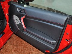 2013款 2.0L 自动 豪华版