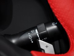 2013款 2.0L 自动 豪华版