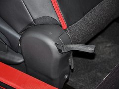 2013款 2.0L 自动 豪华版