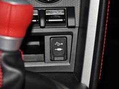 2013款 2.0L 自动 豪华版