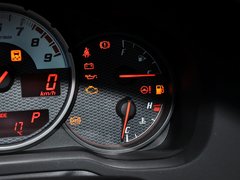 2013款 2.0L 自动 豪华版