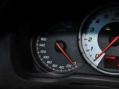 2013款 2.0L 自动 豪华版