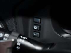 2013款 2.0L 自动 豪华版