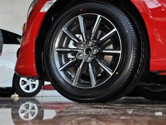 2013款 2.0L 自动 豪华版