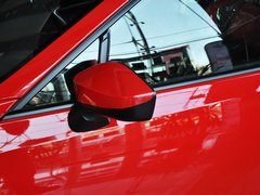 2013款 2.0L 自动 豪华版