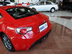 2013款 2.0L 自动 豪华版