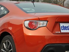 2013款 2.0L 自动 豪华版