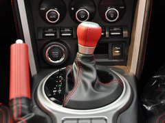 2013款 2.0L 自动 豪华版