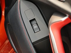2013款 2.0L 自动 豪华版