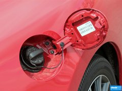 2013款 2.0L 自动 豪华版