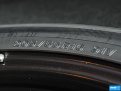 2013款 2.0L 自动 豪华版