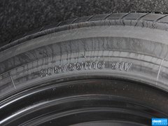 2013款 2.0L 自动 豪华版