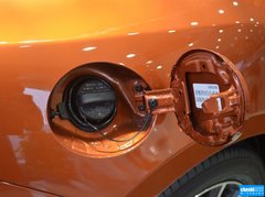 2013款 2.0L 自动 豪华版