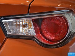 2013款 2.0L 自动 豪华版