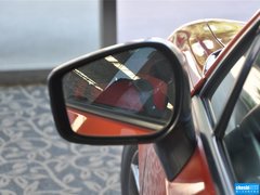 2013款 2.0L 自动 豪华版
