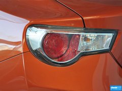 2013款 2.0L 自动 豪华版