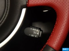 2013款 2.0L 自动 豪华版