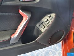 2013款 2.0L 自动 豪华版