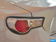 2013款 2.0L 自动 豪华版