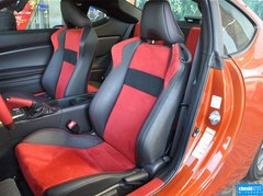 2013款 2.0L 自动 豪华版