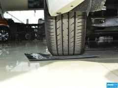 2013款 2.0L 自动 豪华版