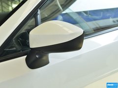 2013款 2.0L 自动 豪华版