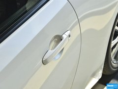 2013款 2.0L 自动 豪华版