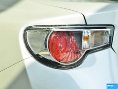 2013款 2.0L 自动 豪华版