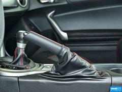 2013款 2.0L 自动 豪华版