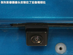2011款 兩廂 1.6 自動 冠軍版