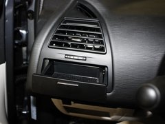 2011款 三厢 1.6L 自动 冠军版