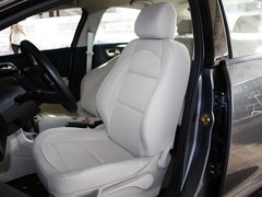 2011款 三厢 1.6L 自动 冠军版